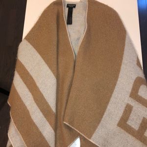 Zara “Freezing” Shawl